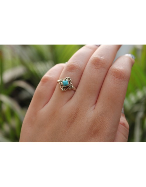 Stellar Sterling Silver Ring // Turquoise 